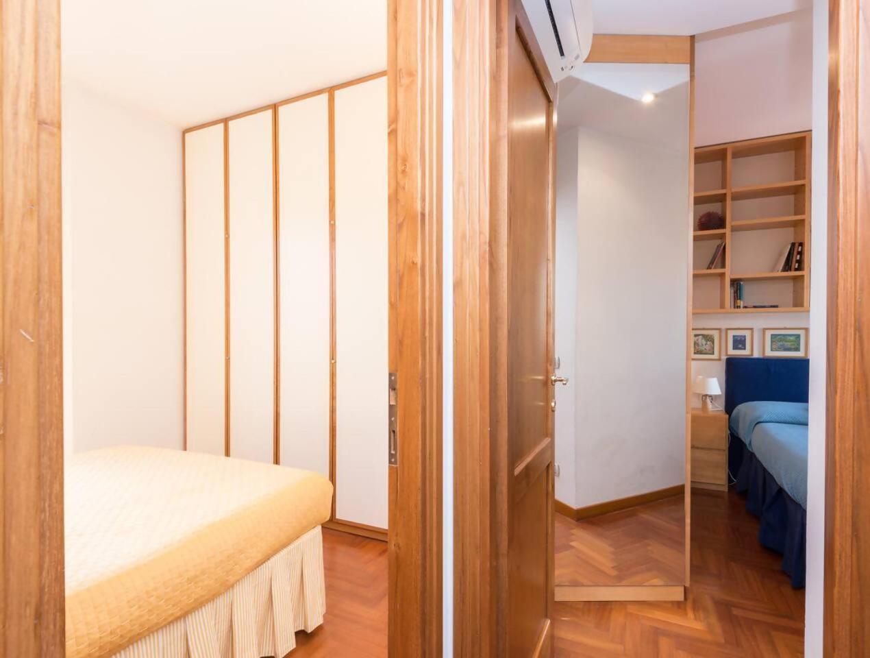 Appartamento Trevi Luxury With Terrace Roma Esterno foto