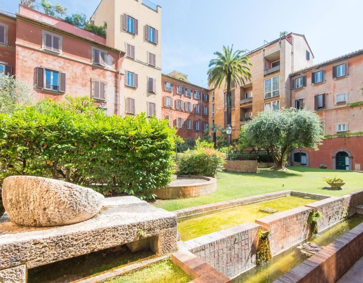 Appartamento Trevi Luxury With Terrace Roma Esterno foto
