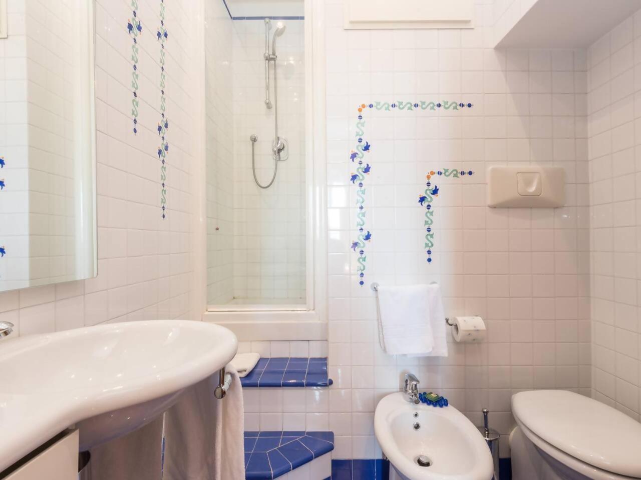 Appartamento Trevi Luxury With Terrace Roma Esterno foto
